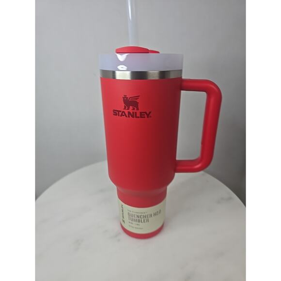 STANLEY Quencher H2.0 Tumbler with Handle and Straw 40 oz Flowstate Chili Red - Picture 9 of 13